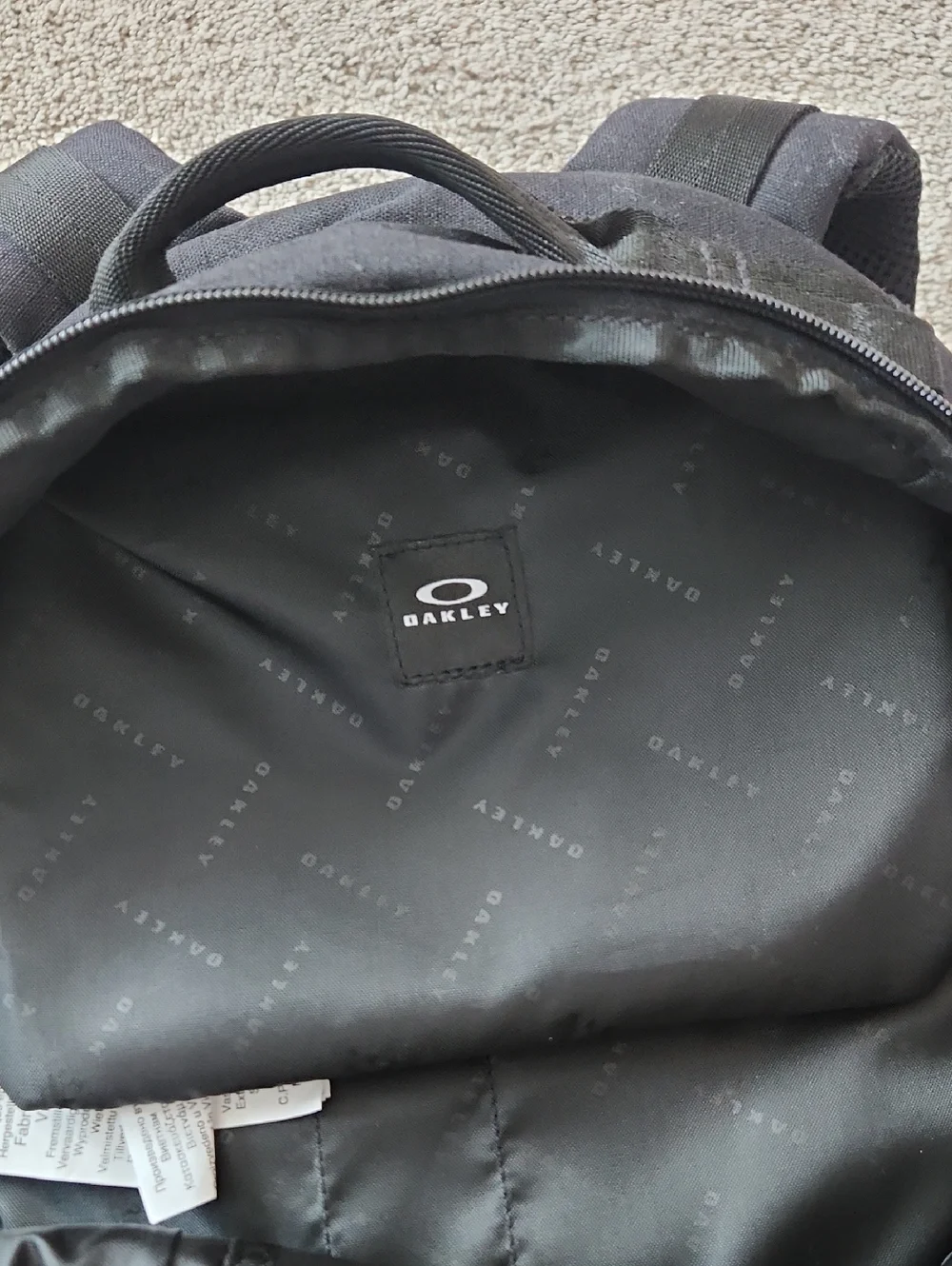 Oakley Utility Backpack CORDURA Fabric Blackout Great Condition